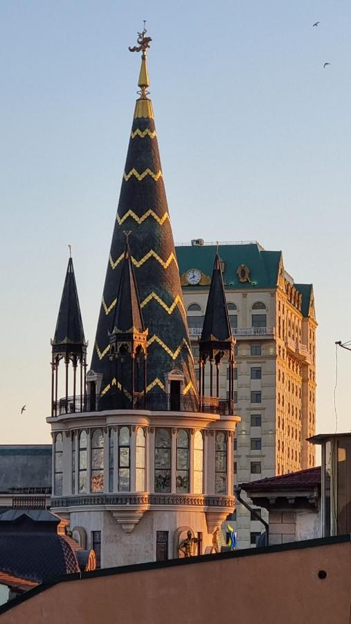 Old Batumi Mgzavrebi Apartments Экстерьер фото