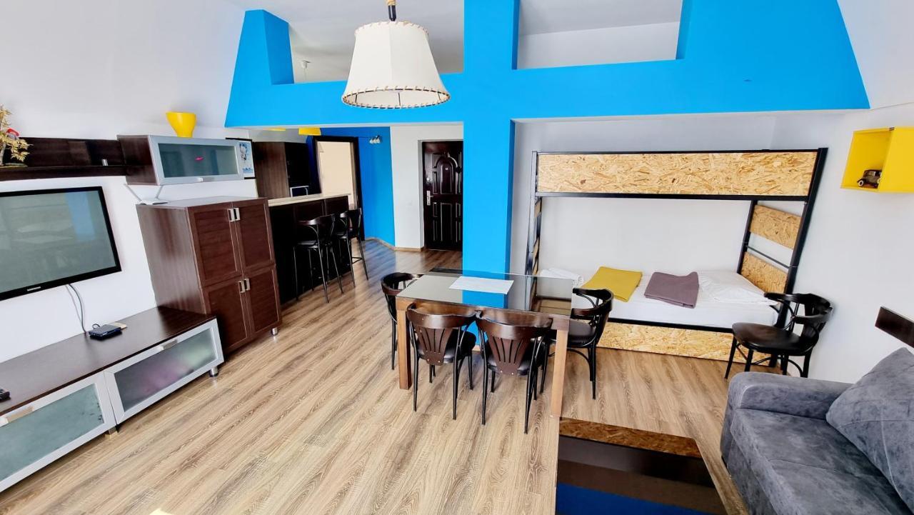 Old Batumi Mgzavrebi Apartments Экстерьер фото